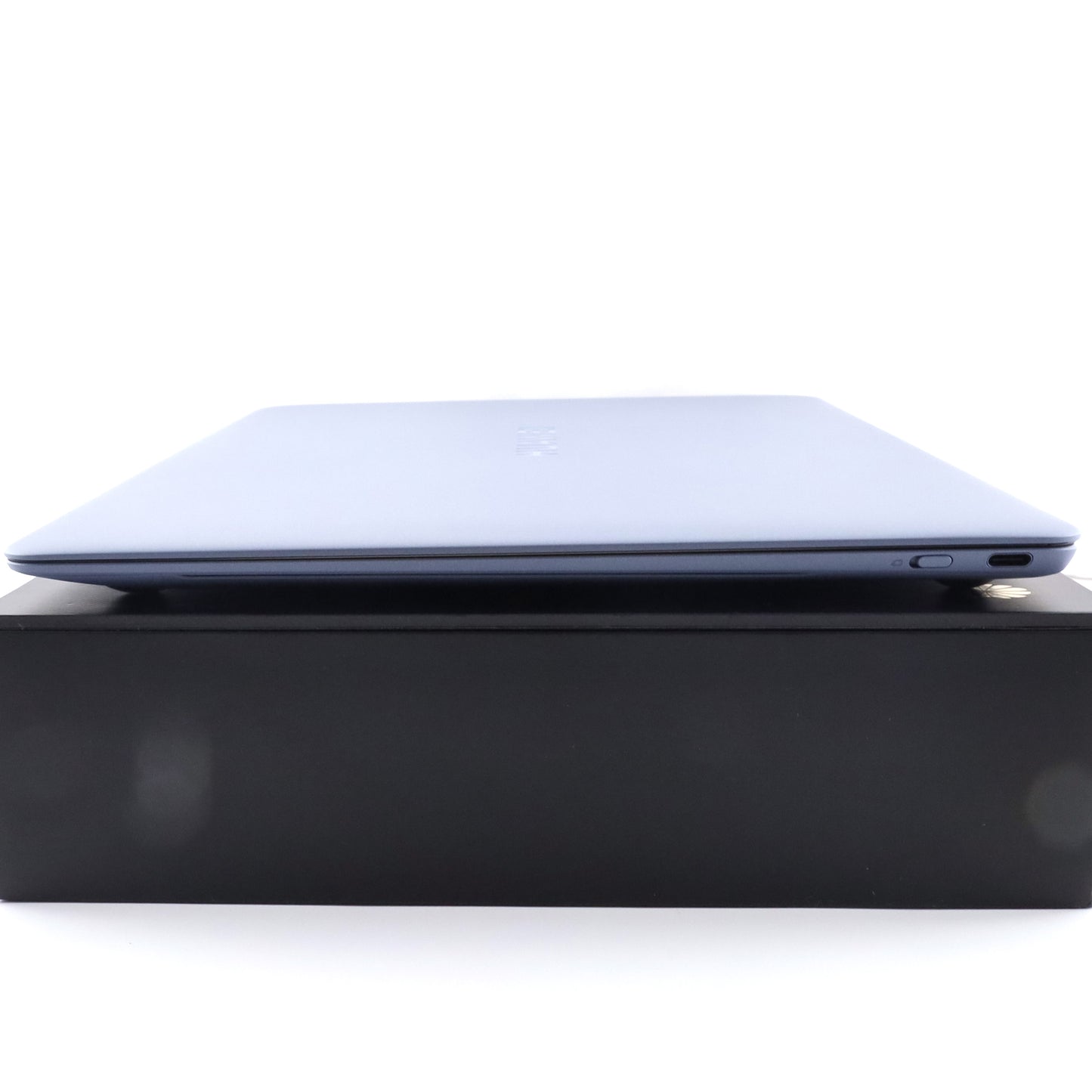A-ランク HUAWEI MateBook X Pro Premium Edition 32GB/2TB MorandiBlue VGHH-X グローバル版【90日保証】