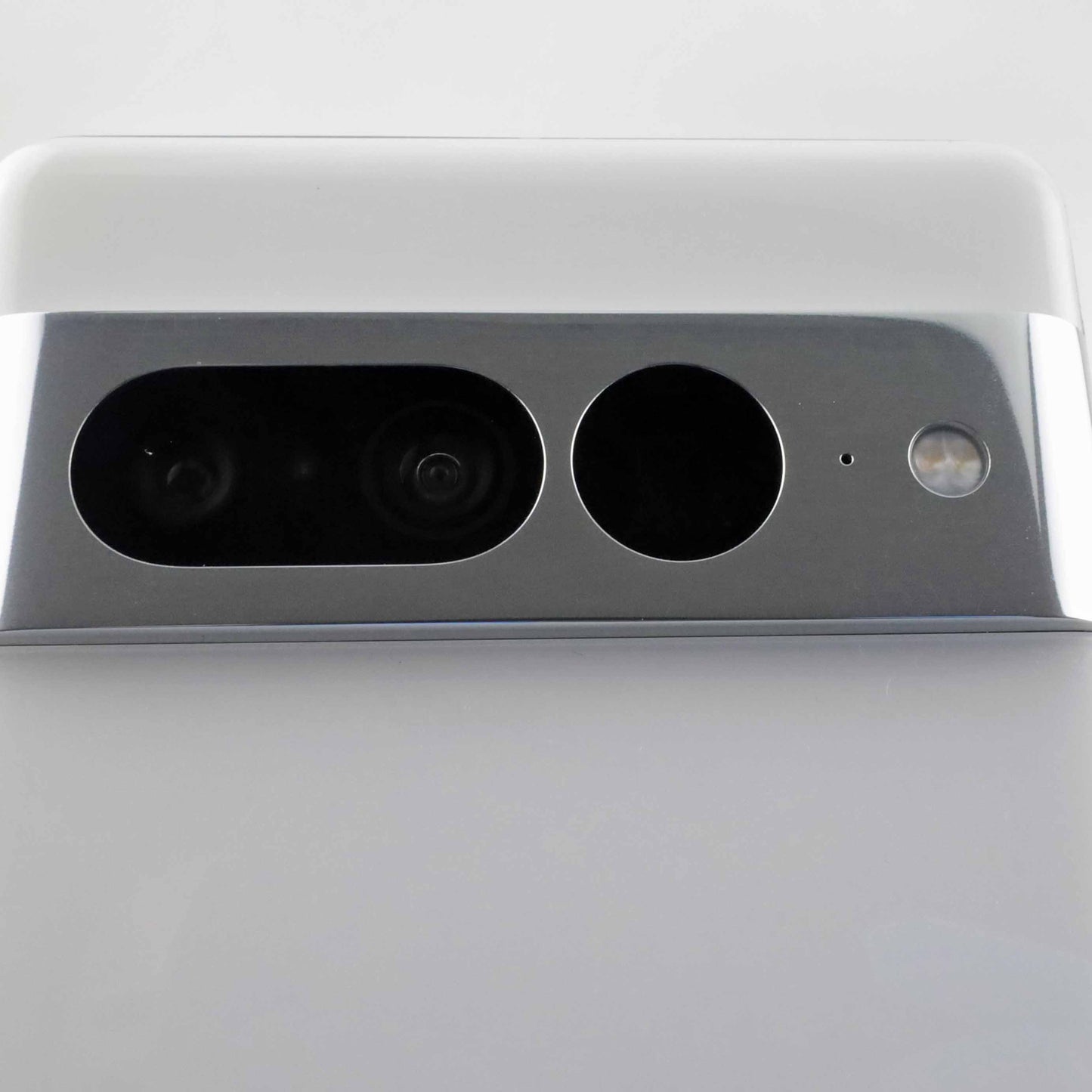 C+ランク Google Pixel 7 Pro 256GB Snow GFE4J 国内版【90日保証】