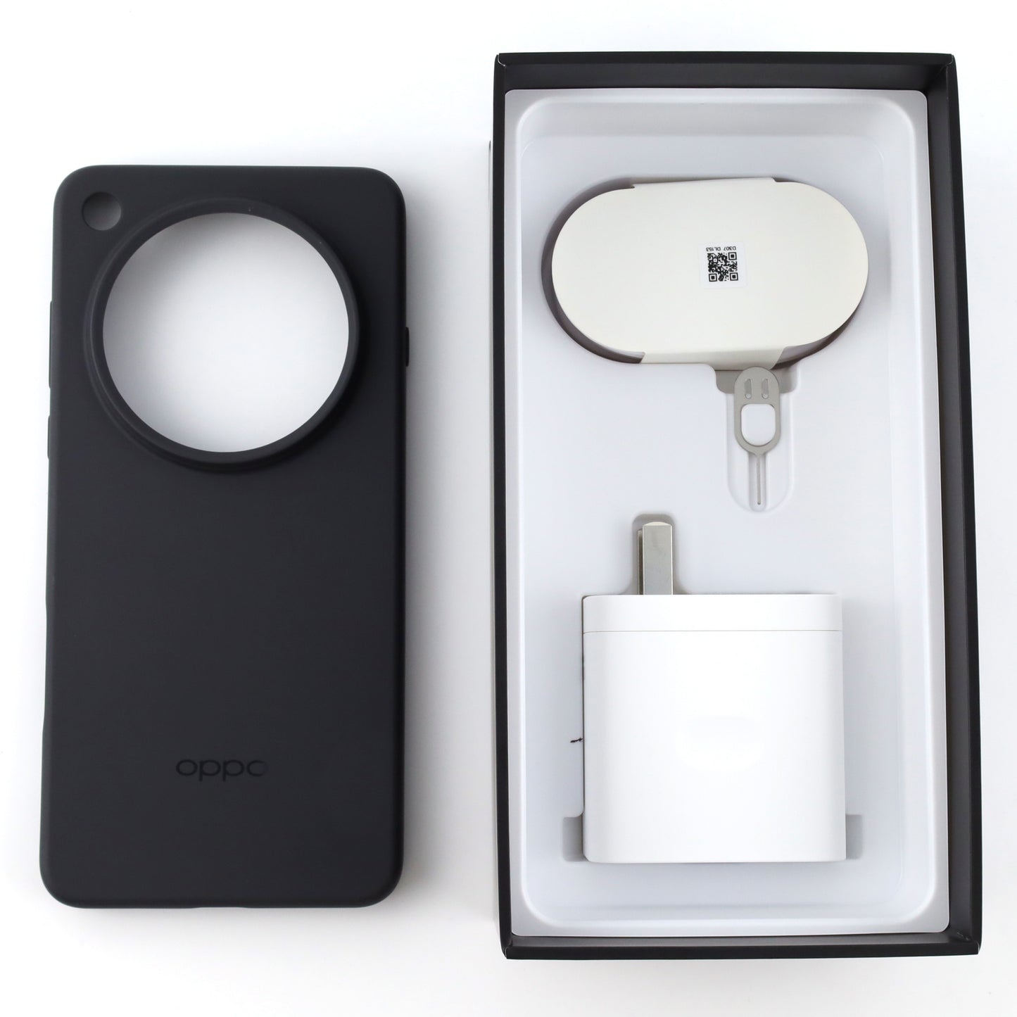 Aランク OPPO Find X8 Ultra 衛星通信版 16GB/1TB Black PKU110 中国版【90日保証】