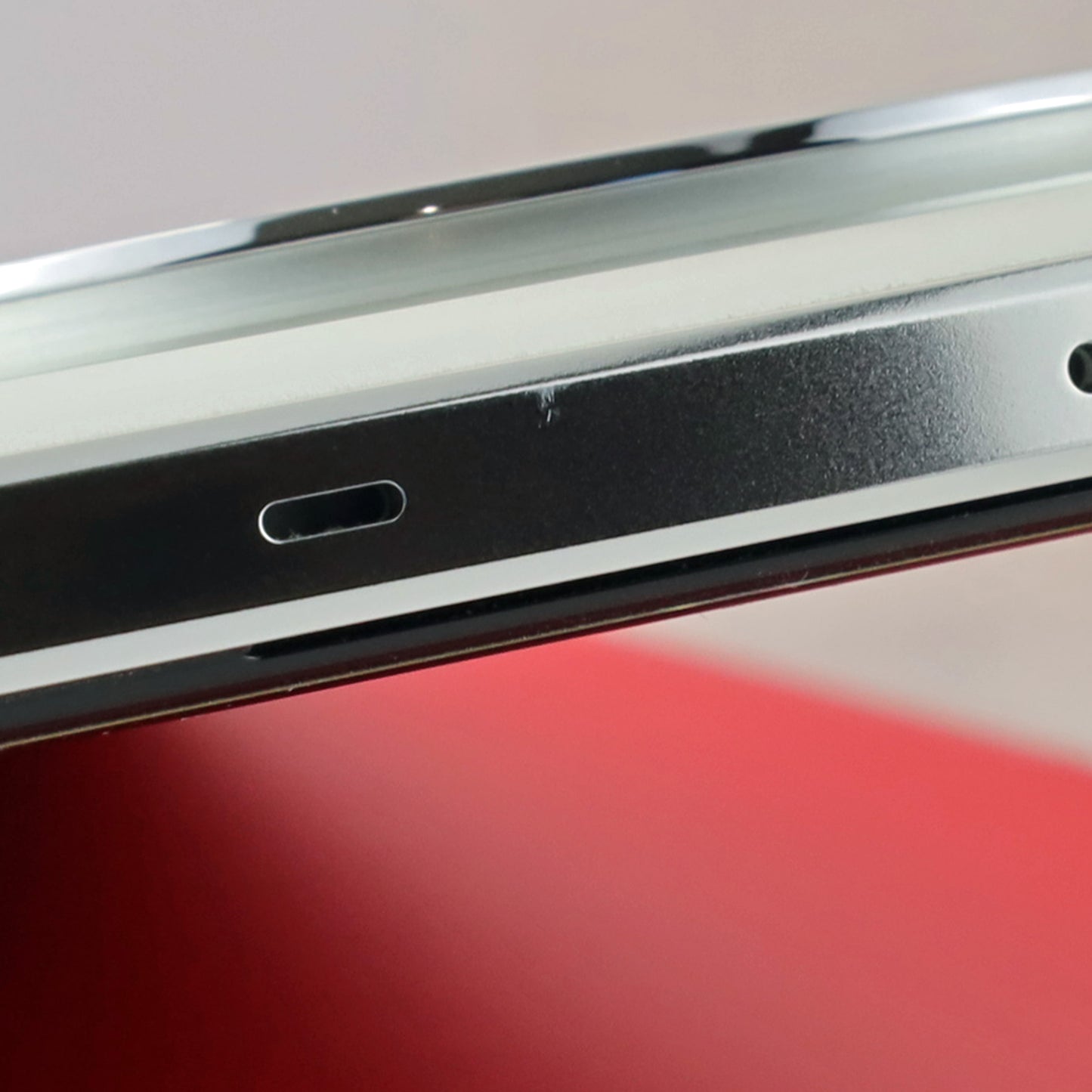 A-ランク OnePlus13 12/256GB White PZJ110 中国版【90日保証】