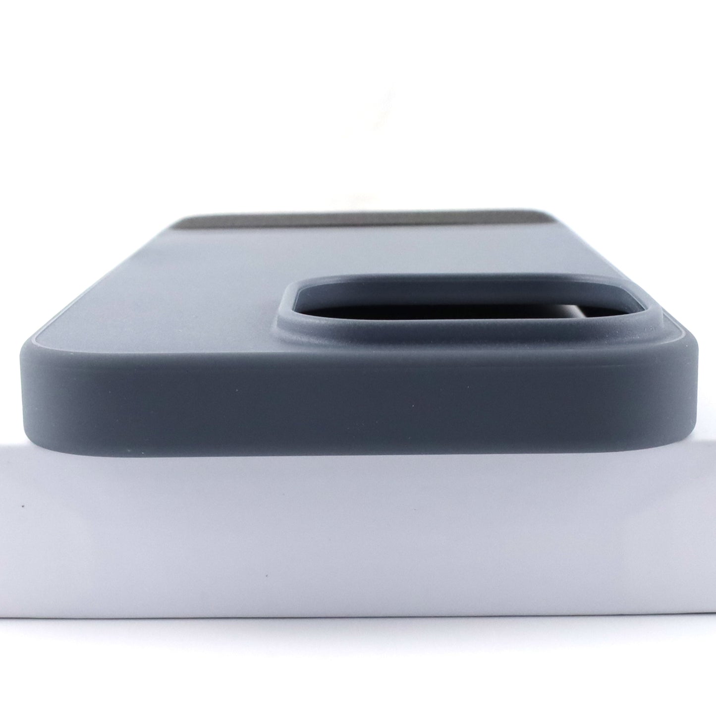 Aランク Clicks Keyboard for Apple iPhone 15 Pro LondonSky