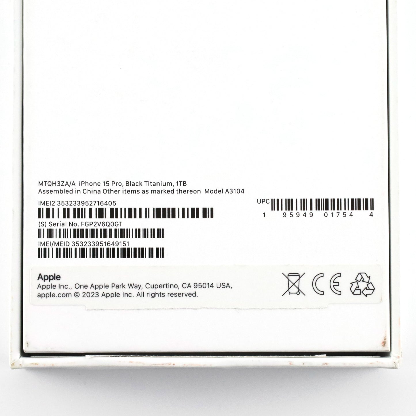 B+ランク iPhone 15 Pro 1TB BlackTitanium MTQH3ZA/A A3104 香港版【90日保証】