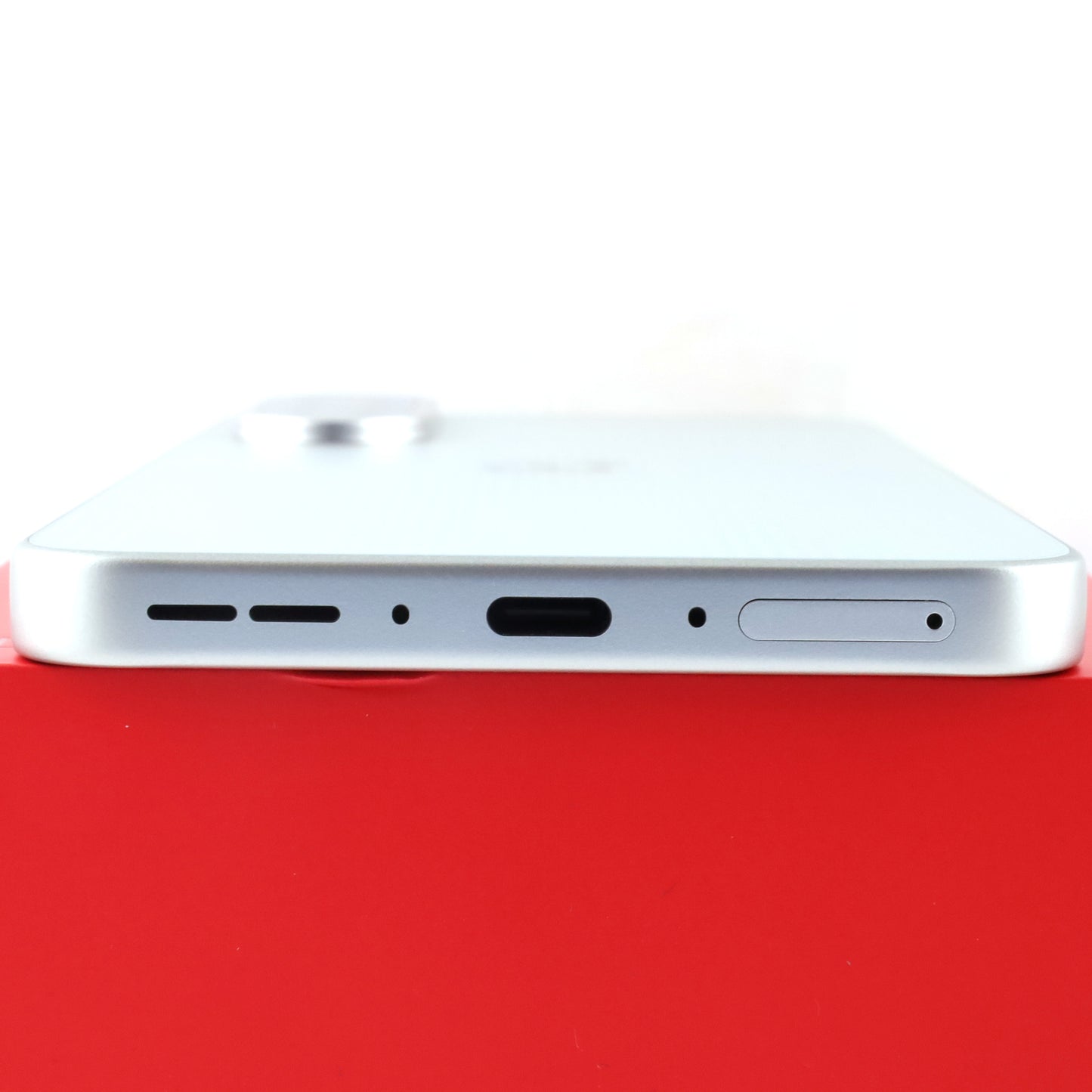 B+ランク OnePlus Ace 5 至尊版 12/256GB Silver PLC110 中国版【90日保証】