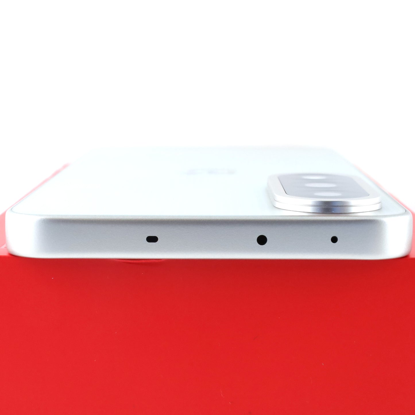B+ランク OnePlus Ace 5 至尊版 12/256GB Silver PLC110 中国版【90日保証】