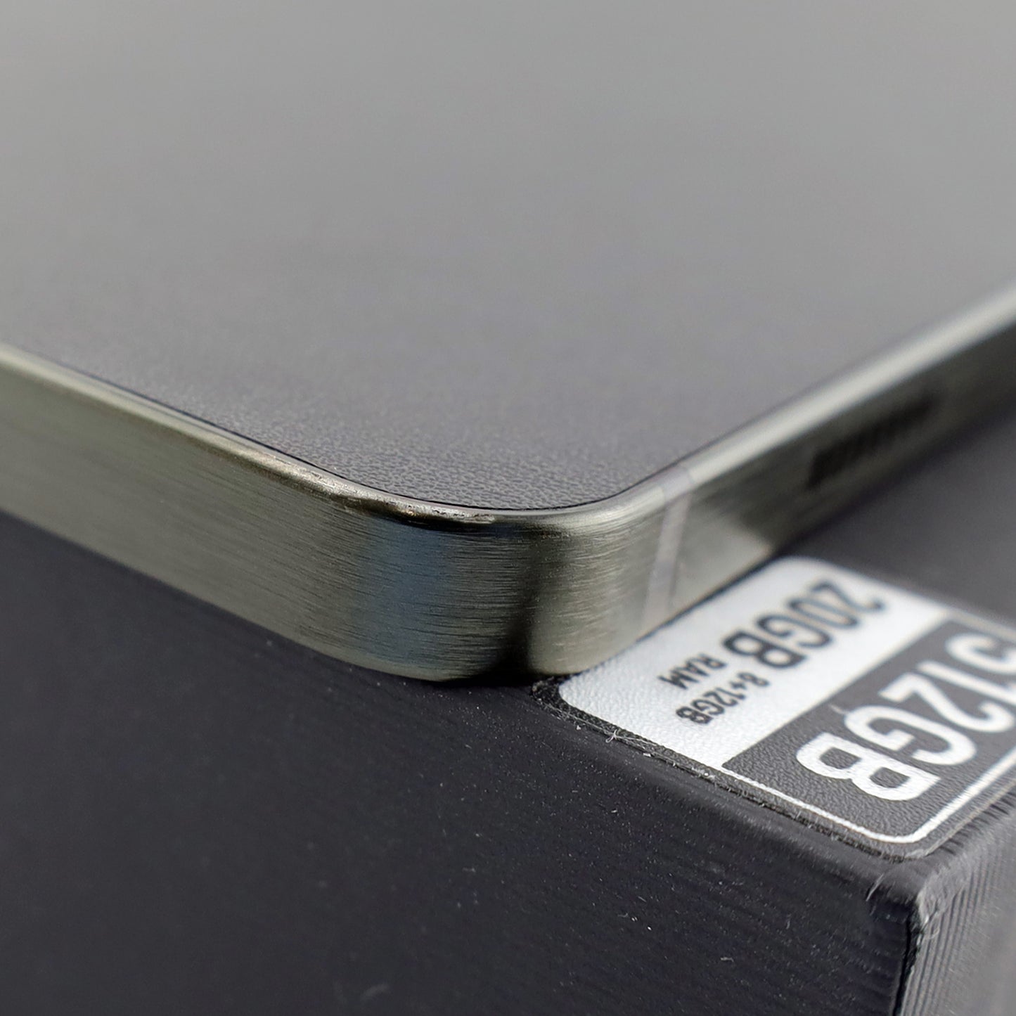 Cランク DOOGEE T30 Max 8/512GB GraphiteBlack グローバル版 【30日保証】