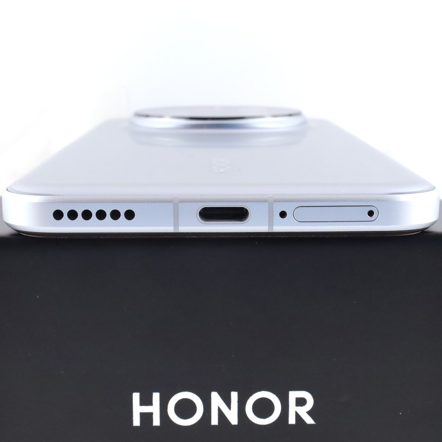Bランク HONOR Magic7 Pro 12/512GB LunarShadowGrey PTP-N49 グローバル版【90日保証】