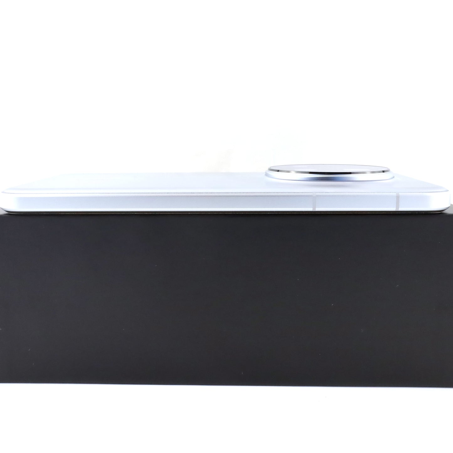 Bランク HONOR Magic7 Pro 12/512GB LunarShadowGrey PTP-N49 グローバル版【90日保証】