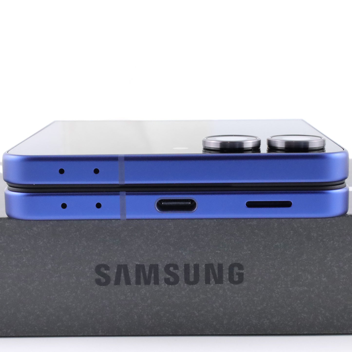 A-ランク Galaxy Z Flip7 12/256GB BlueShadow SM-F766Q 国内版【30日保証】