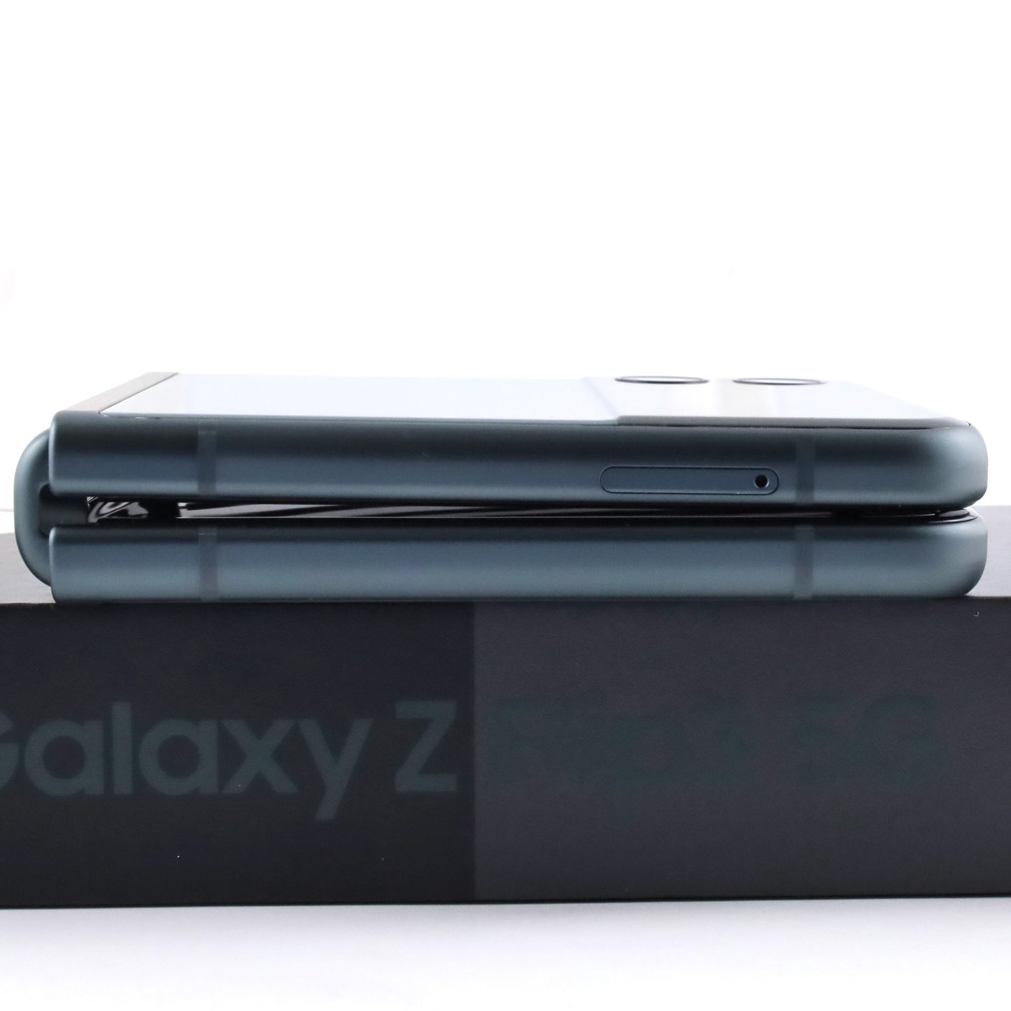 C+ランク Galaxy Z Flip3 8/256GB Green SM-F7110 香港版【30日保証】