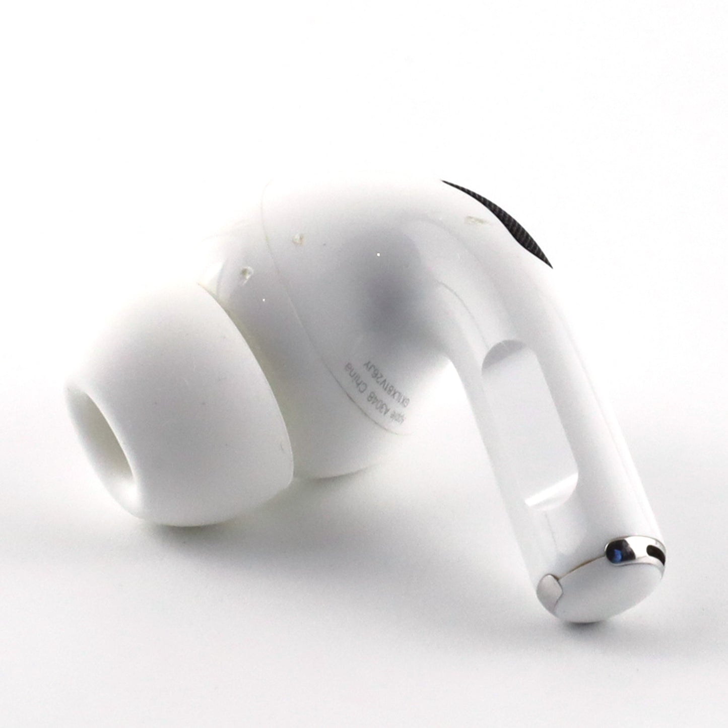 Cランク Apple AirPods Pro 第2世代 MTJV3J/A 国内版【90日保証】