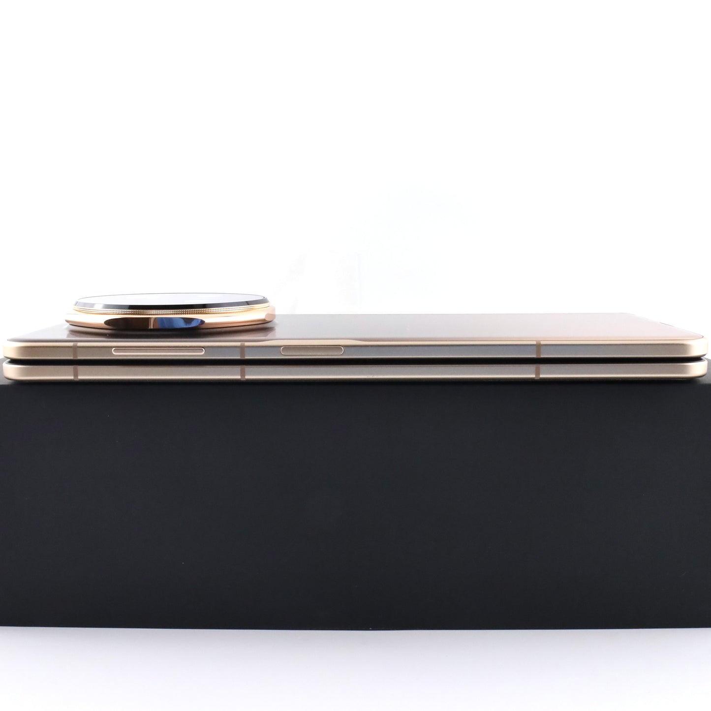 C+ランク HONOR Magic V5 16/512GB DawnGold MBH-N49 グローバル版【30日保証】