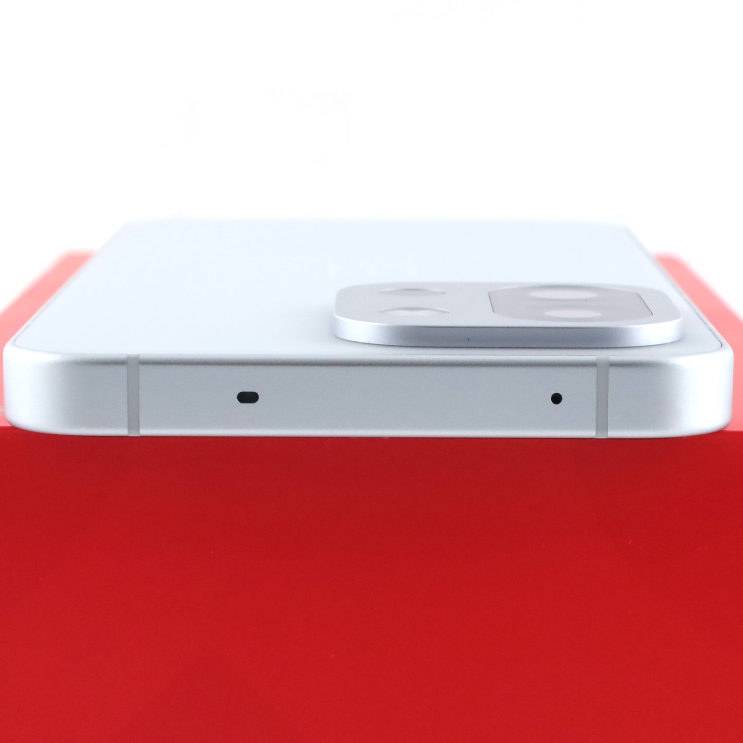 Aランク OnePlus 13T 16/256GB Grey PKX110 中国版【90日保証】