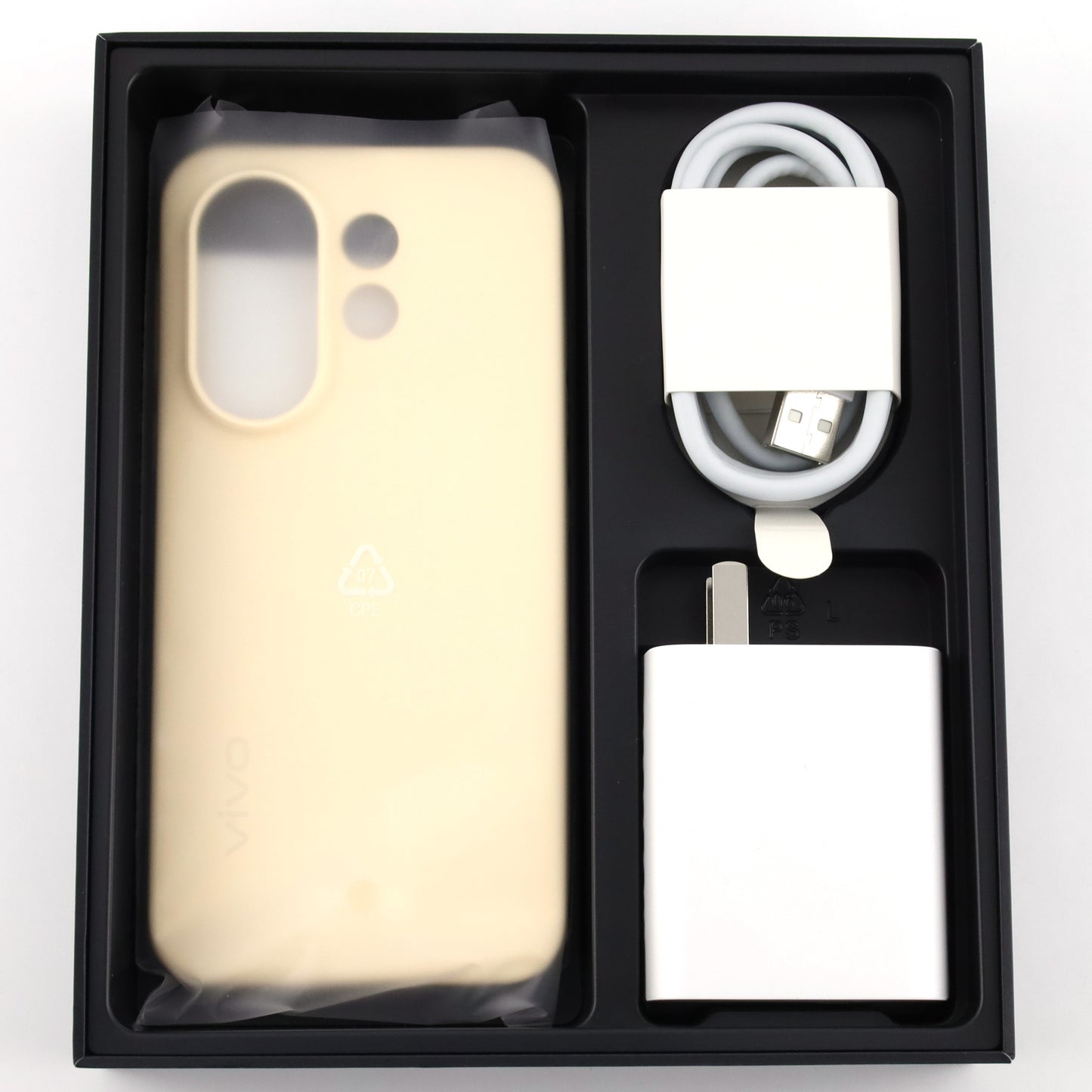 A-ランク vivo S30 Pro mini 12/512GB Yellow V2465A 中国版【90日保証】