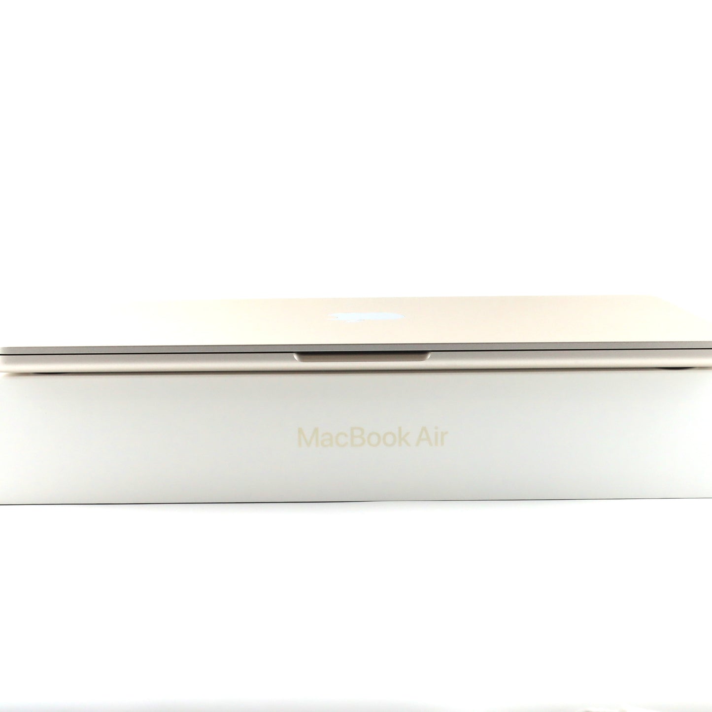 A-ランク MacBook Air 13.6インチ 8/512GB スターライト MLY23J/A A2681 国内版【90日保証】