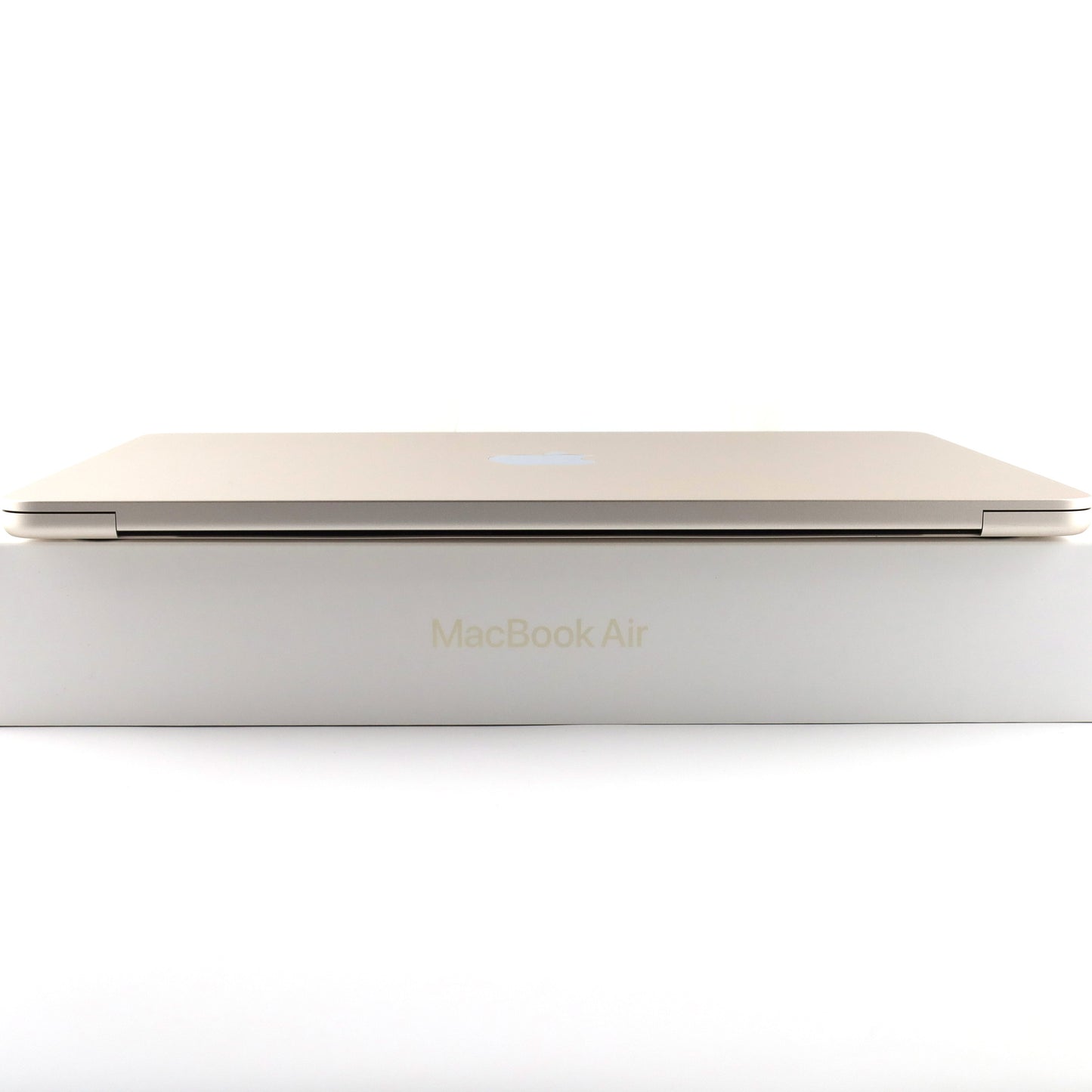 A-ランク MacBook Air 13.6インチ 8/512GB スターライト MLY23J/A A2681 国内版【90日保証】
