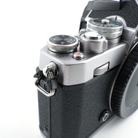 Cランク Nikon Z fc ミラーレスカメラ 28mm f/2.8 Special Edition レンズキット【90日保証】