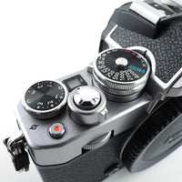 Cランク Nikon Z fc ミラーレスカメラ 28mm f/2.8 Special Edition レンズキット【90日保証】