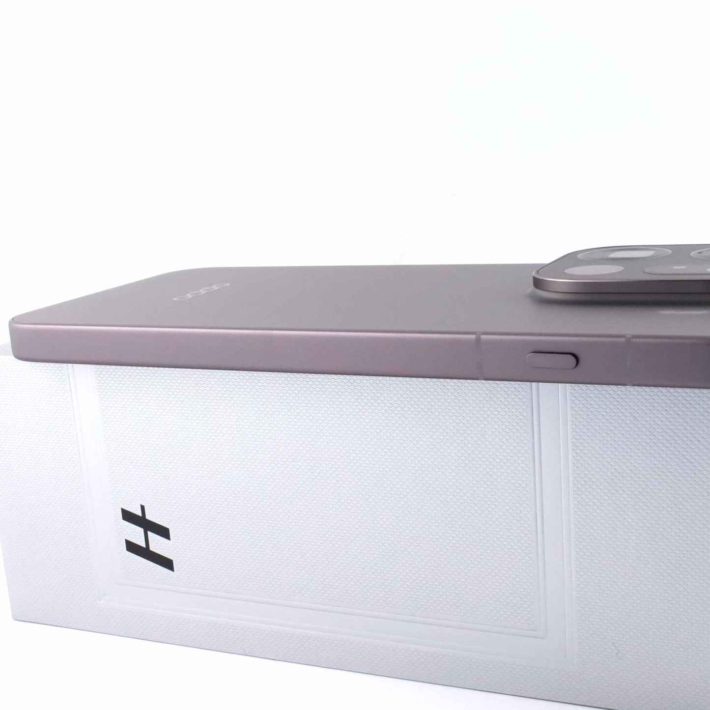 Aランク OPPO Find X9 Pro 16/512GB TitaniumCharcoal CPH2791 グローバル版【90日保証】