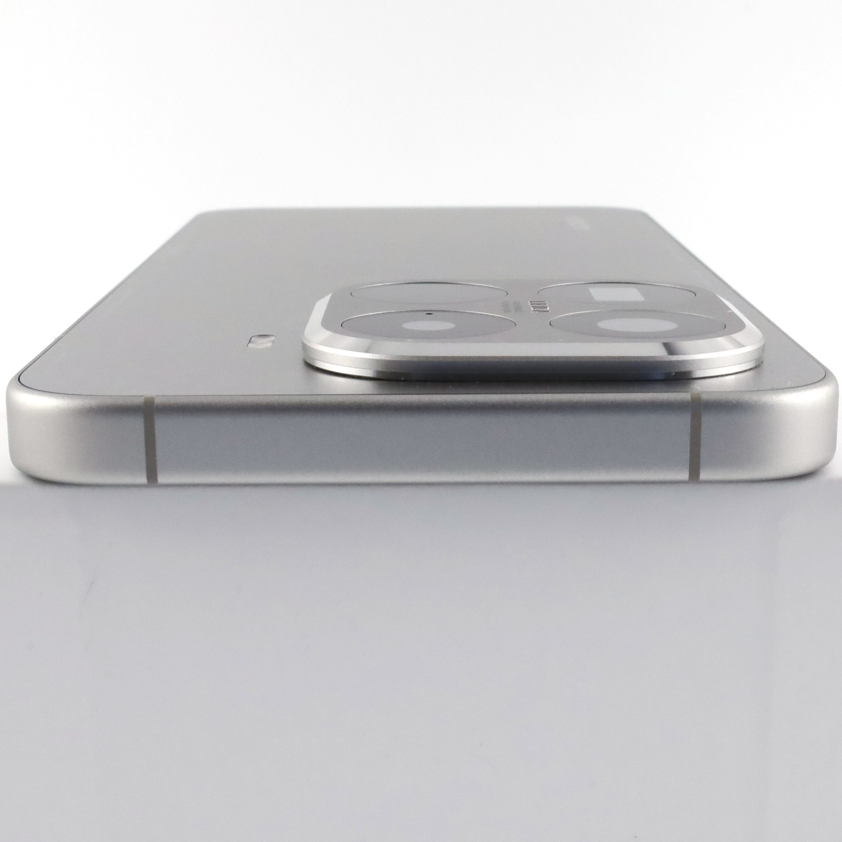 Xiaomi 15T Pro 本体 グレー 256GB 国内版 美品 Xiaomi 15T Pro 本体