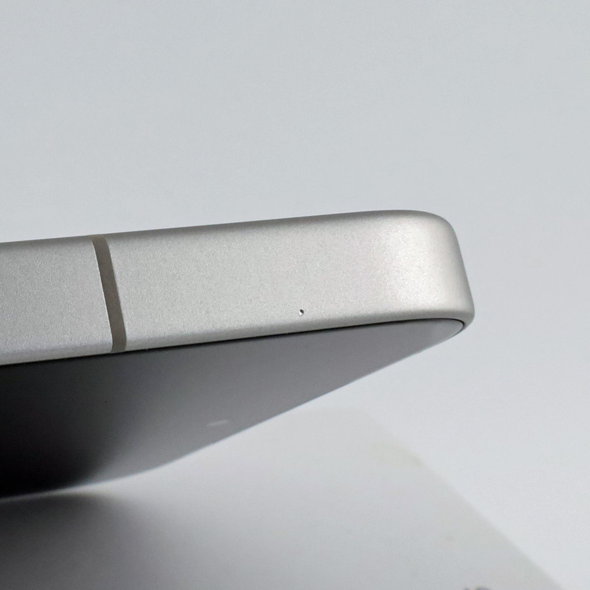 B-ランク Xiaomi 15T Pro 12/1024GB Gray 2506BPN68R 国内版【90日保証】