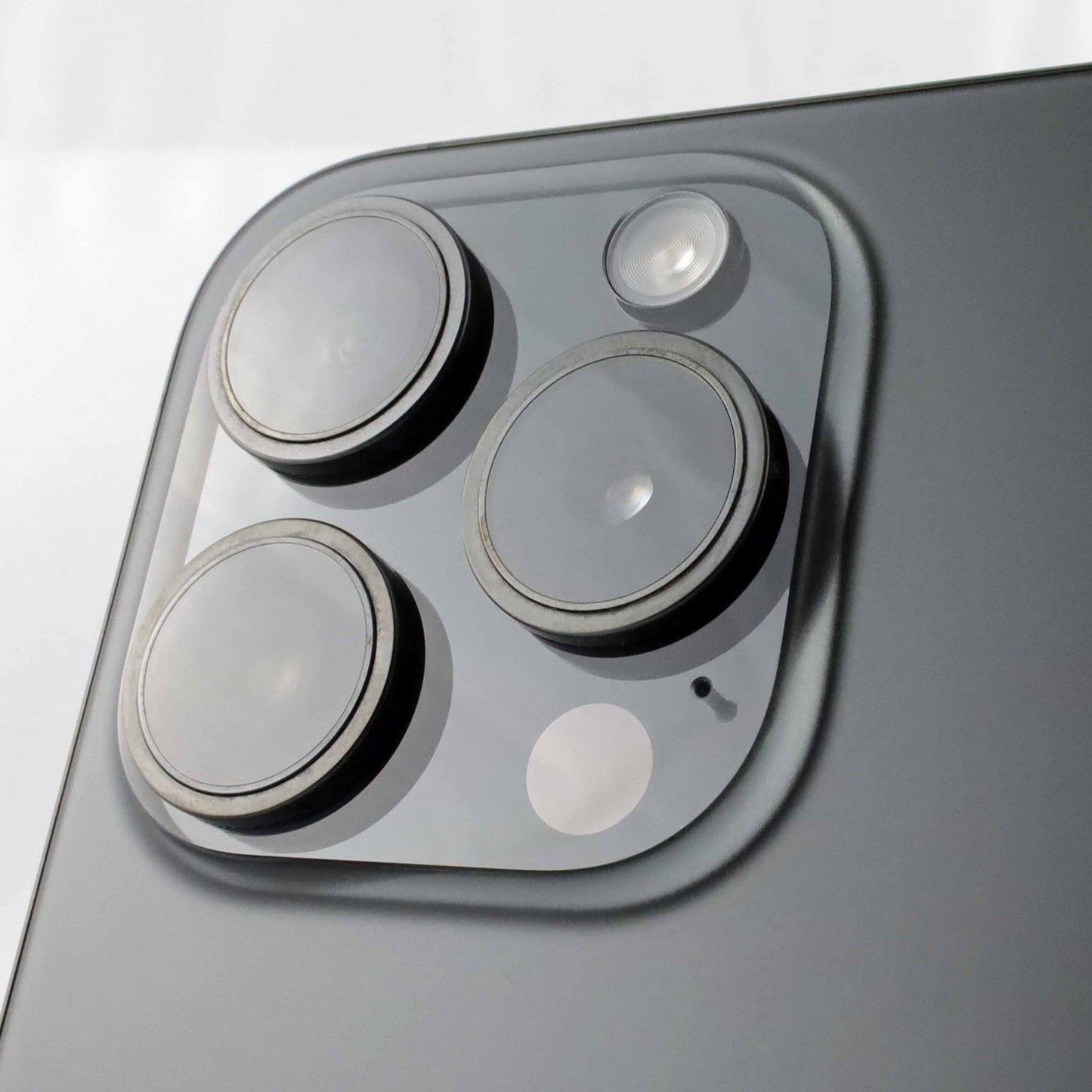 B+ランク iPhone 15 Pro 512GB BlackTitanium MTQD3ZA/A A3104 香港版【90日保証】