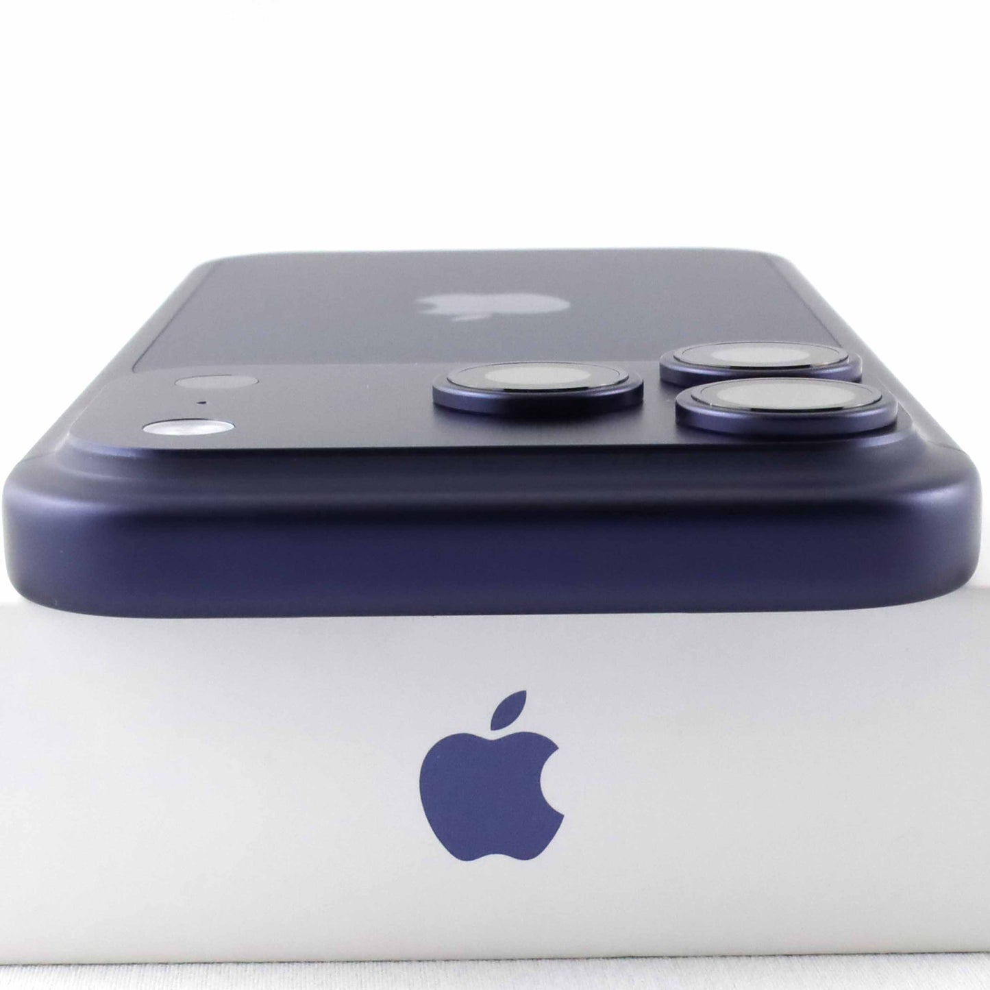 Aランク iPhone 17 Pro 1TB DeepBlue A3523 MG8R4ZA/A 香港版【90日保証】