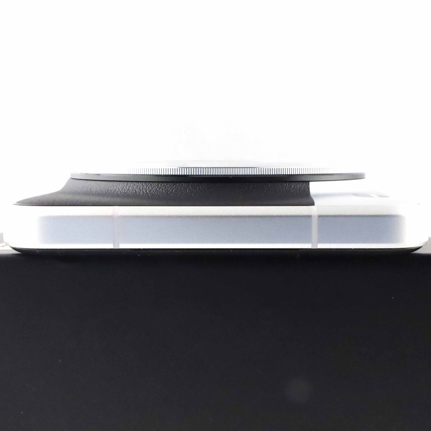 Aランク Xiaomi 15 Ultra 16/512GB SilverChrome 25010PN30G 国内版【90日保証】