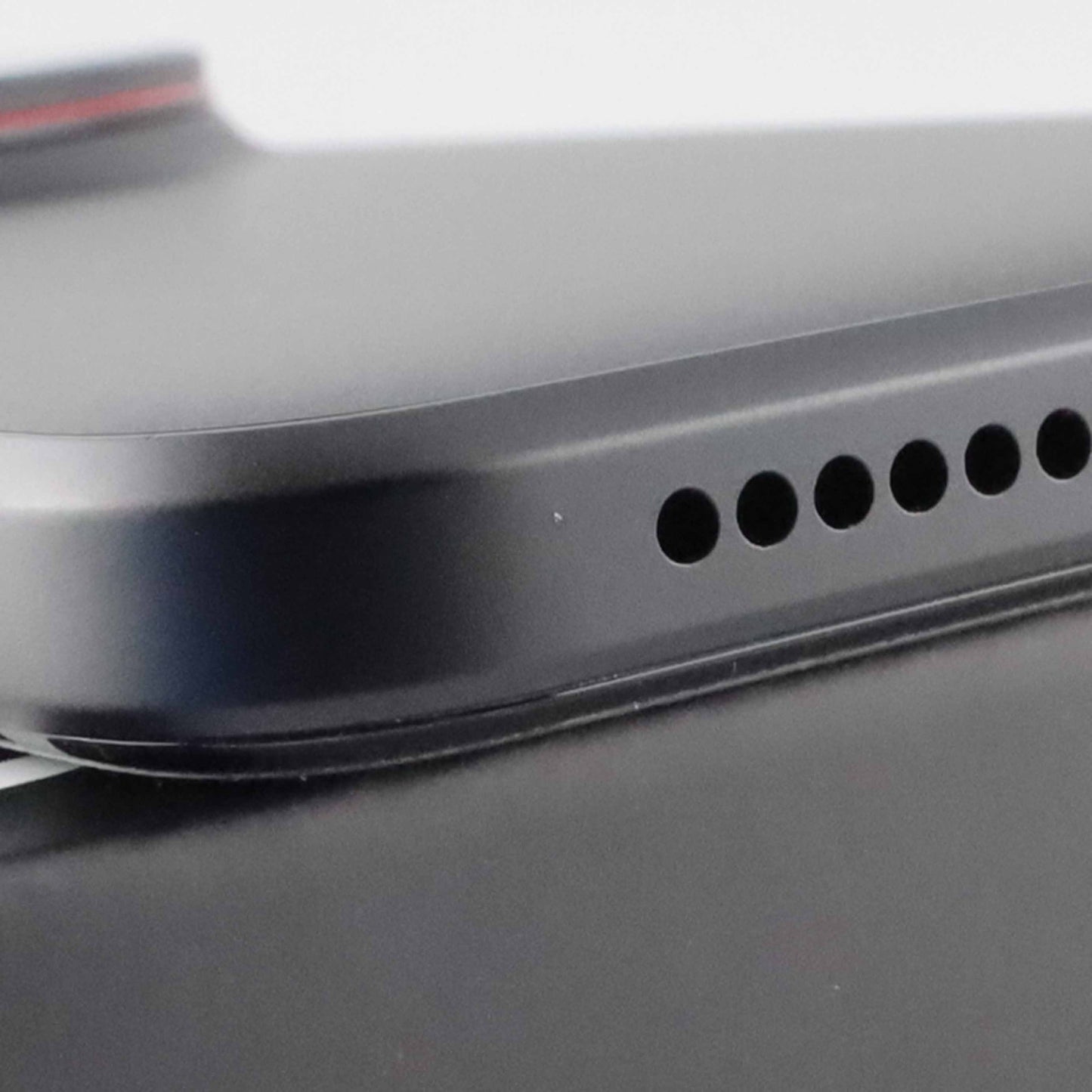 B+ランクXiaomi 15 Ultra 16/512GB Black 2510PN30G 国内版【90日保証】