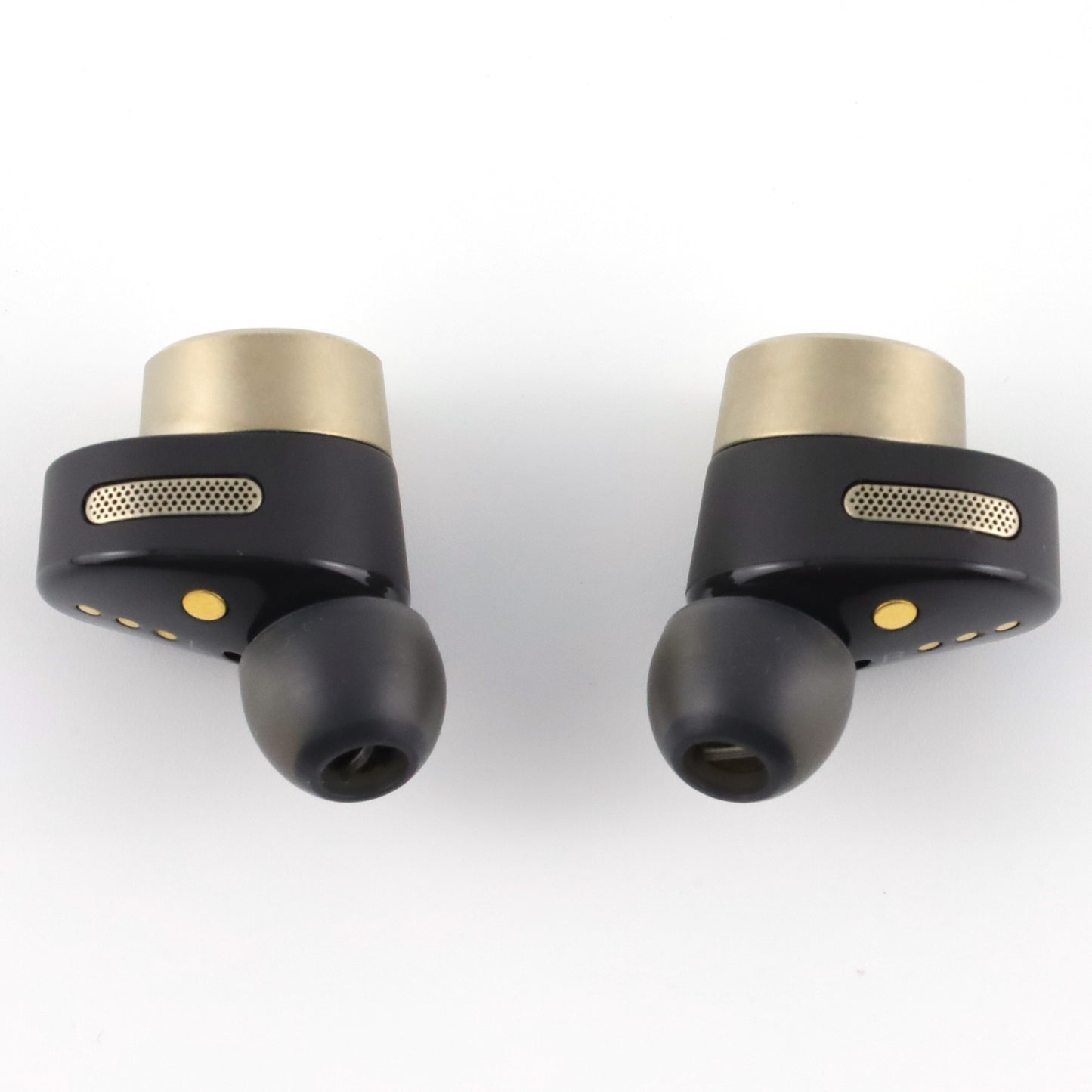 Ｂランク Bowers & Wilkins PI7 Charcoal【30日保証】