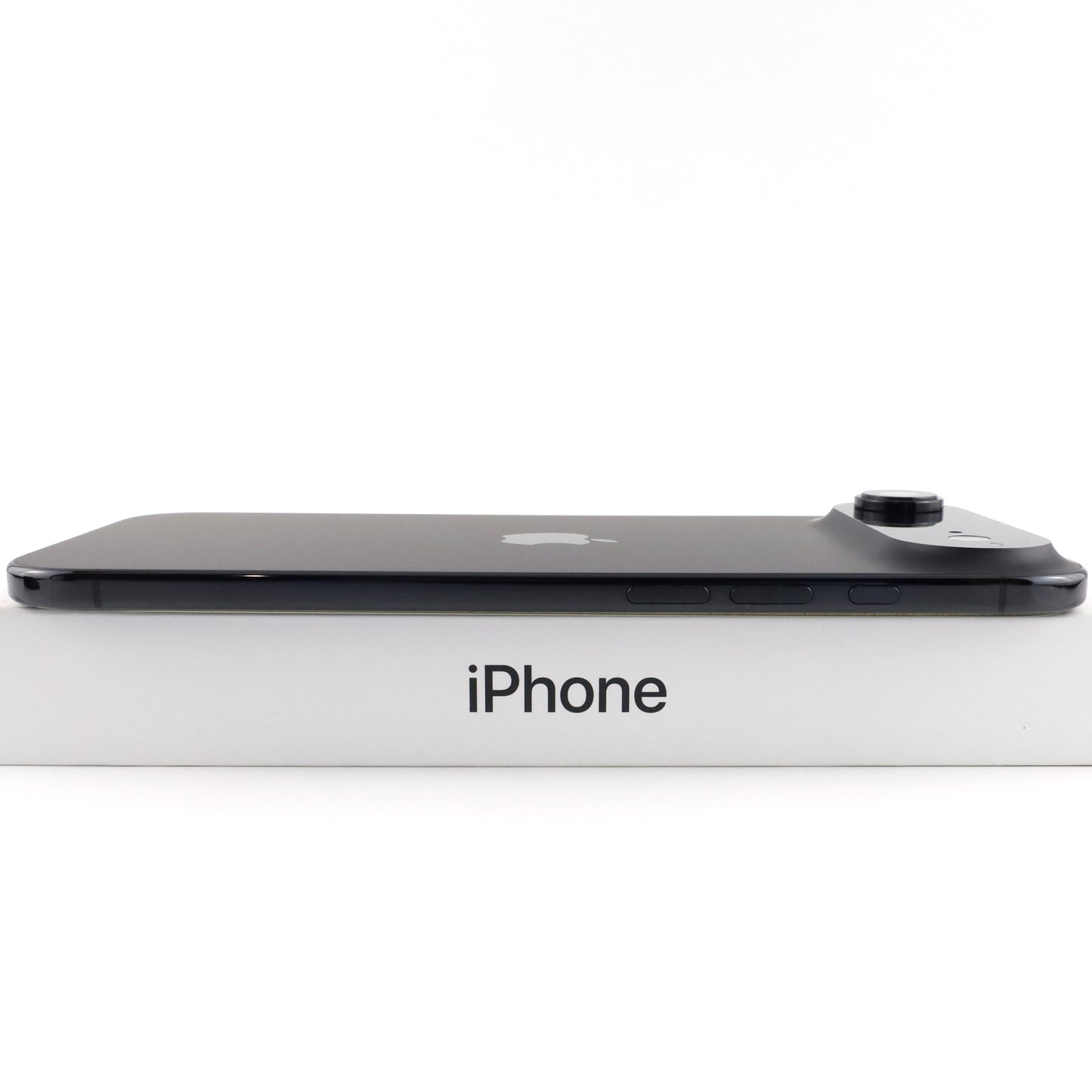 A-ランク iPhone Air 256GB SpaceBlack A3516 MG274J/A 国内版【90日保証】