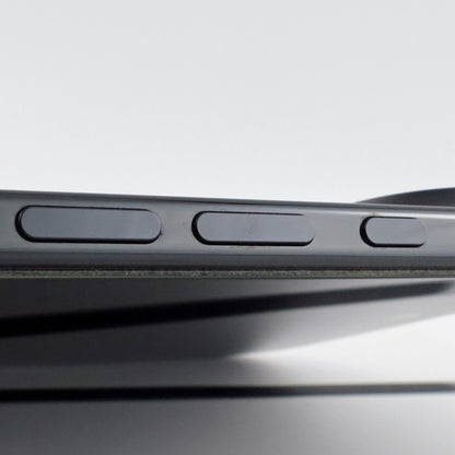 A-ランク iPhone Air 256GB SpaceBlack A3516 MG274J/A 国内版【90日保証】