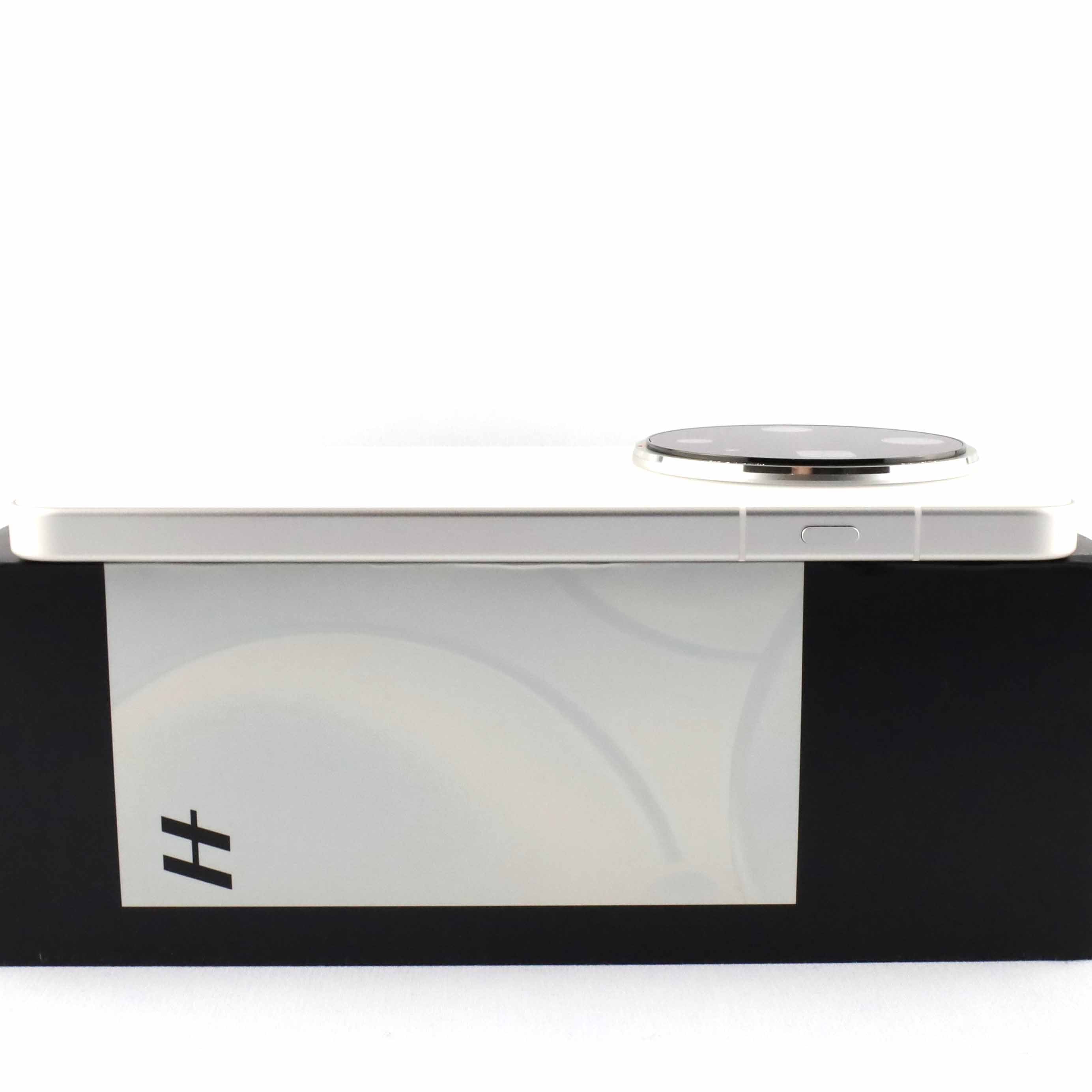 Aランク OPPO Find X8 Ultra 16/512GB White PKJ110 中国版【90日保証