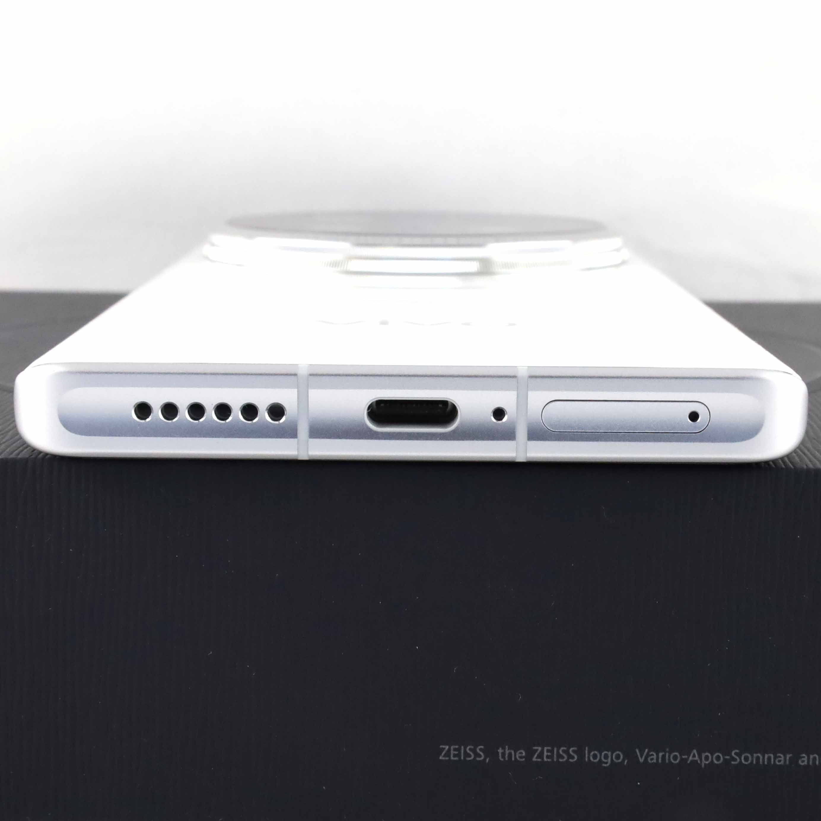 A-ランク vivo X100 Ultra 12/256GB White V2366GA 中国版【90日保証