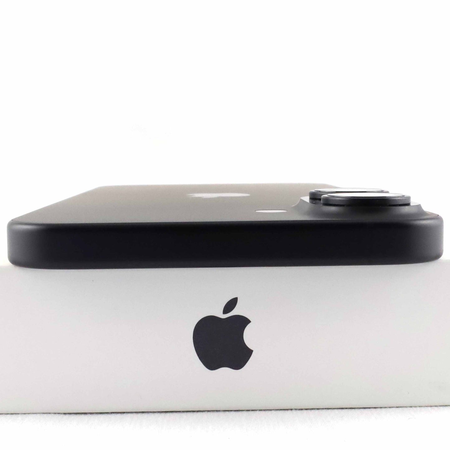 A-ランク iPhone 16 Plus 128GB Black A3289 MXVA3J/A 国内版【90日保証】