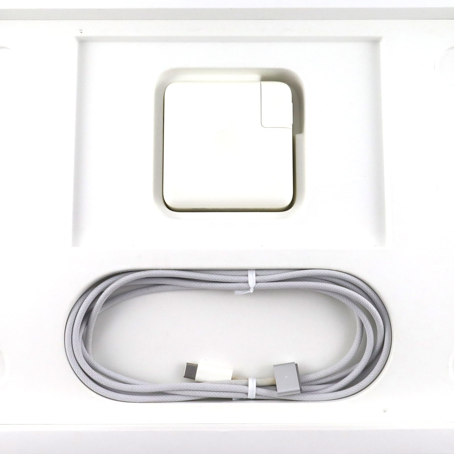 Cランク MacBook Pro 16/512GB 14インチ M1 Proチップ MKGP3J/A A2442 国内【30日保証】