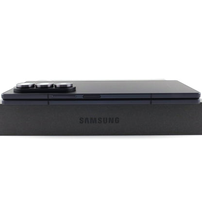 C+ランク Galaxy Z Fold7 12/512GB Jetblack SM-F966Q 国内版【30日保証】
