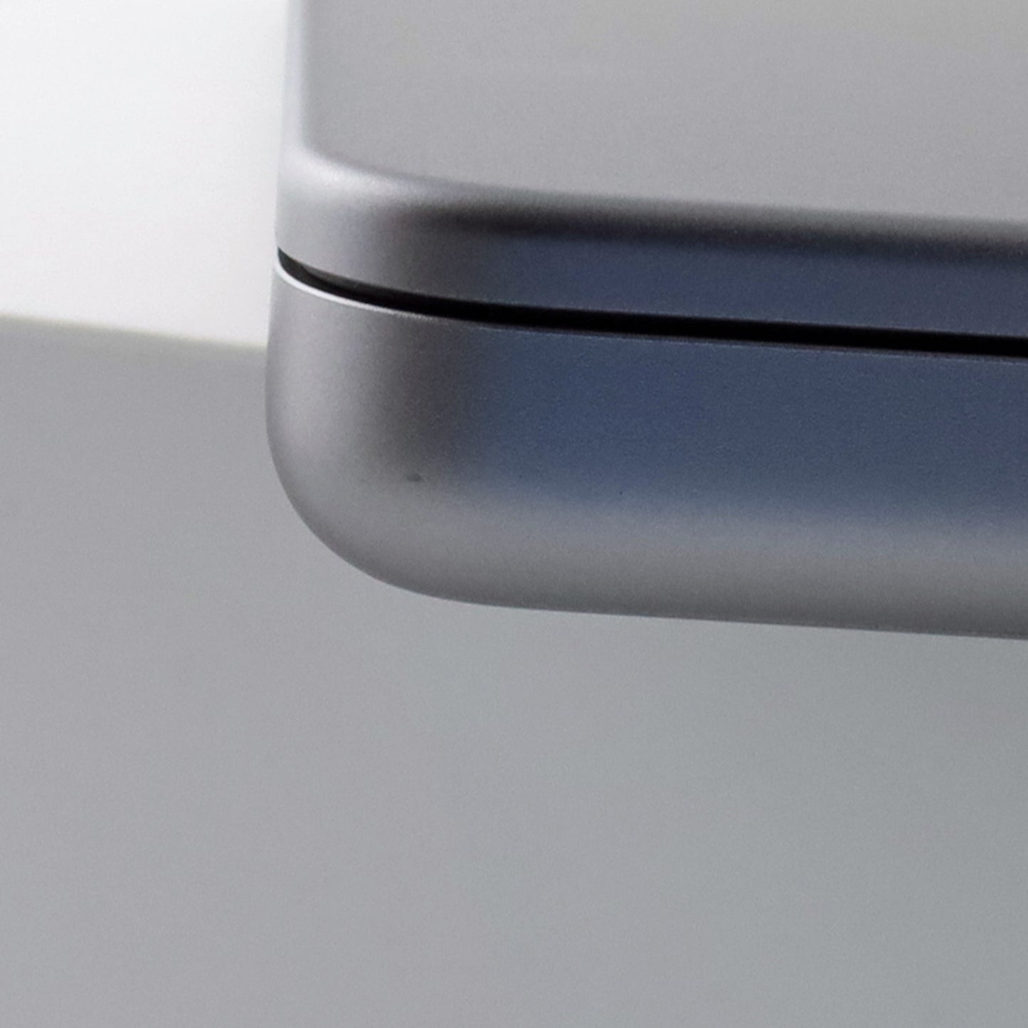 Cランク MacBook Pro 16/512GB 14インチ M1 Proチップ MKGP3J/A A2442 国内【30日保証】