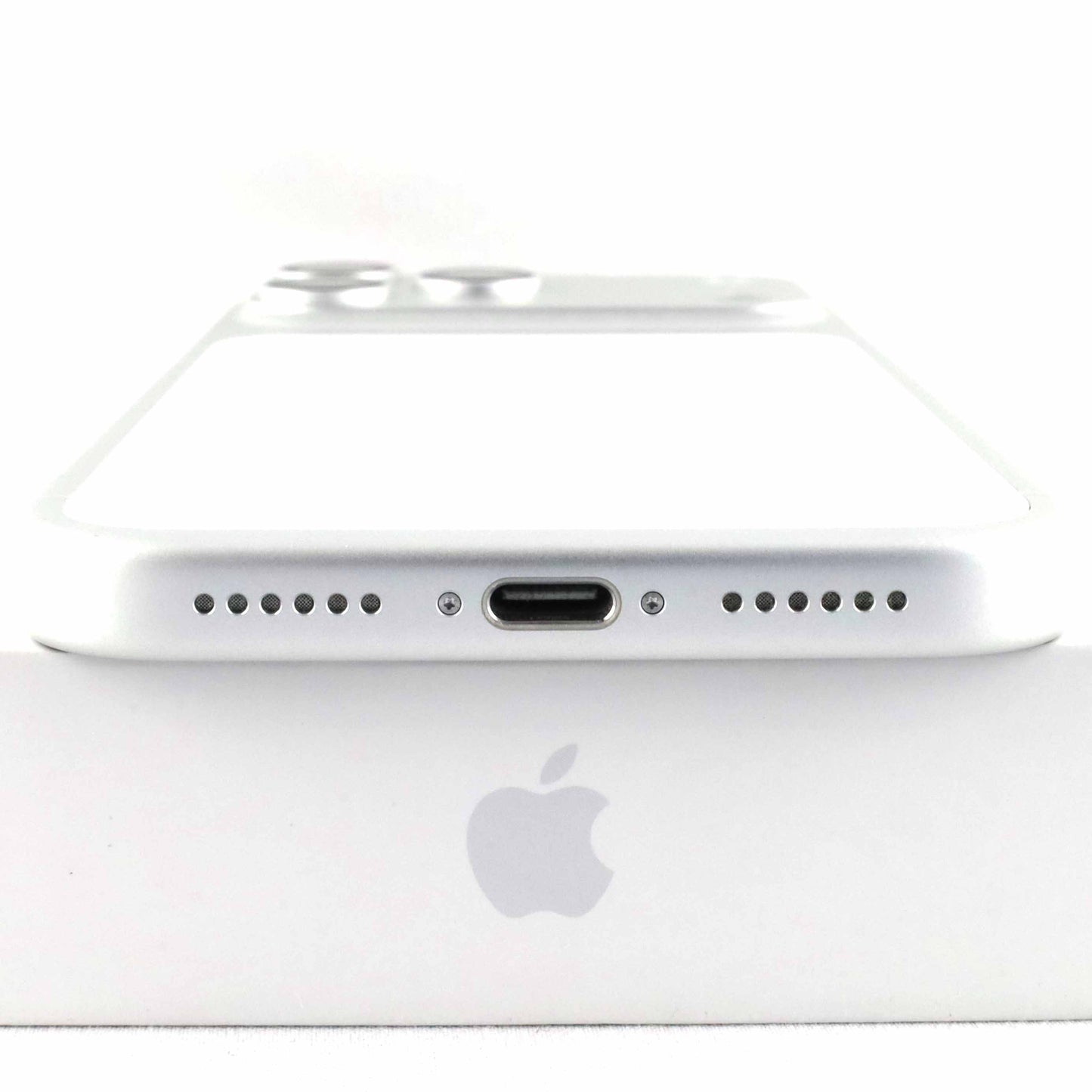 Aランク iPhone 17 Pro Max 512GB Silver A3525 MFYC4J/A 国内版【90日保証】