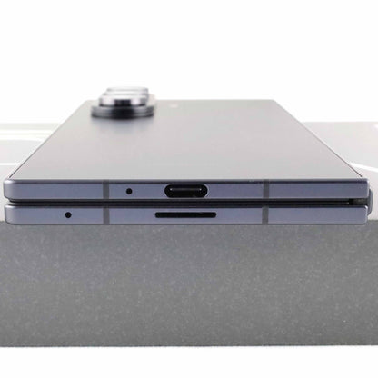 A-ランク Galaxy Z Fold7 12/256GB Jetblack SM-F966Q 国内版【30日保証】