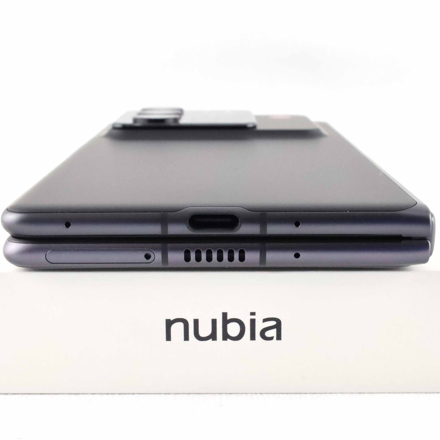 Aランク nubia Fold 12/256GB ブラック A502ZT ワイモバイル版【30日保証】