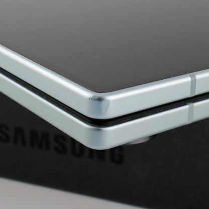 B-ランク Galaxy Z Fold7 12/256GB Mint SM-F966Q 国内版【90日保証】