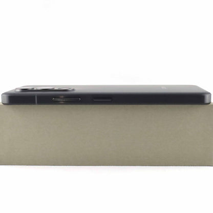 Aランク arrows Alpha 12/512GB ブラック M08 国内版【90日保証】