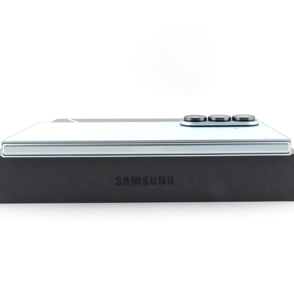 B-ランク Galaxy Z Fold7 12/256GB Mint SM-F966Q 国内版【90日保証】