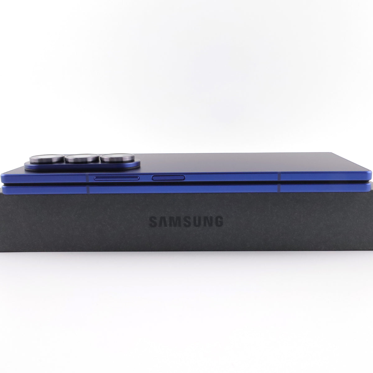 C+ランク Galaxy Z Fold7 12/256GB Blue SM-F966N 韓国版【30日保証】