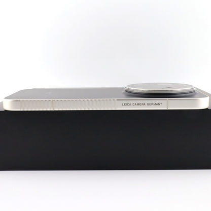 Aランク Leica Leitzphone powered by Xiaomi 16/1024GB Black 25128PNA1G 国内版【90日保証】