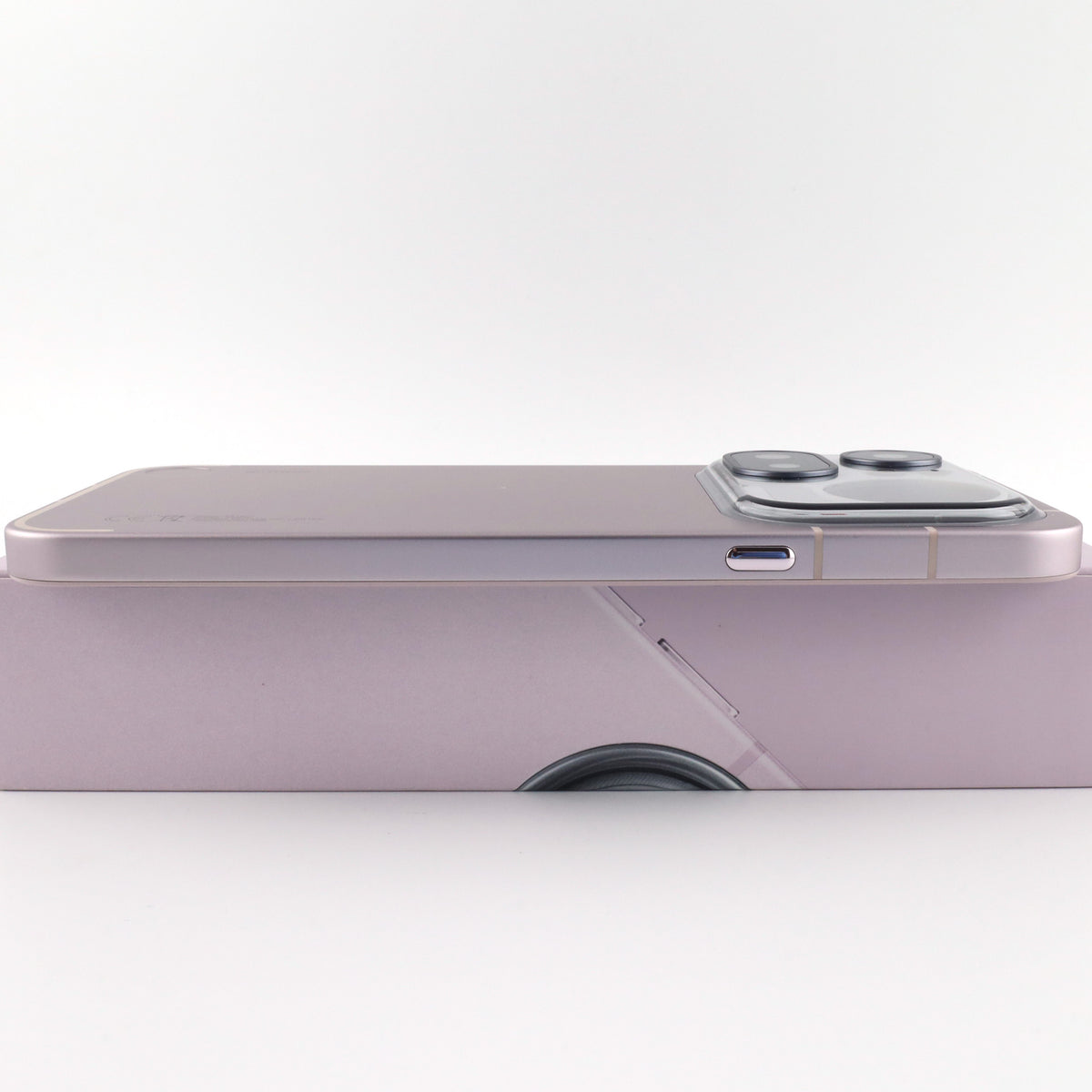 C+ランク Nothing Phone (4a) Pro 12/256GB Pink A069P 国内版【90日保証】