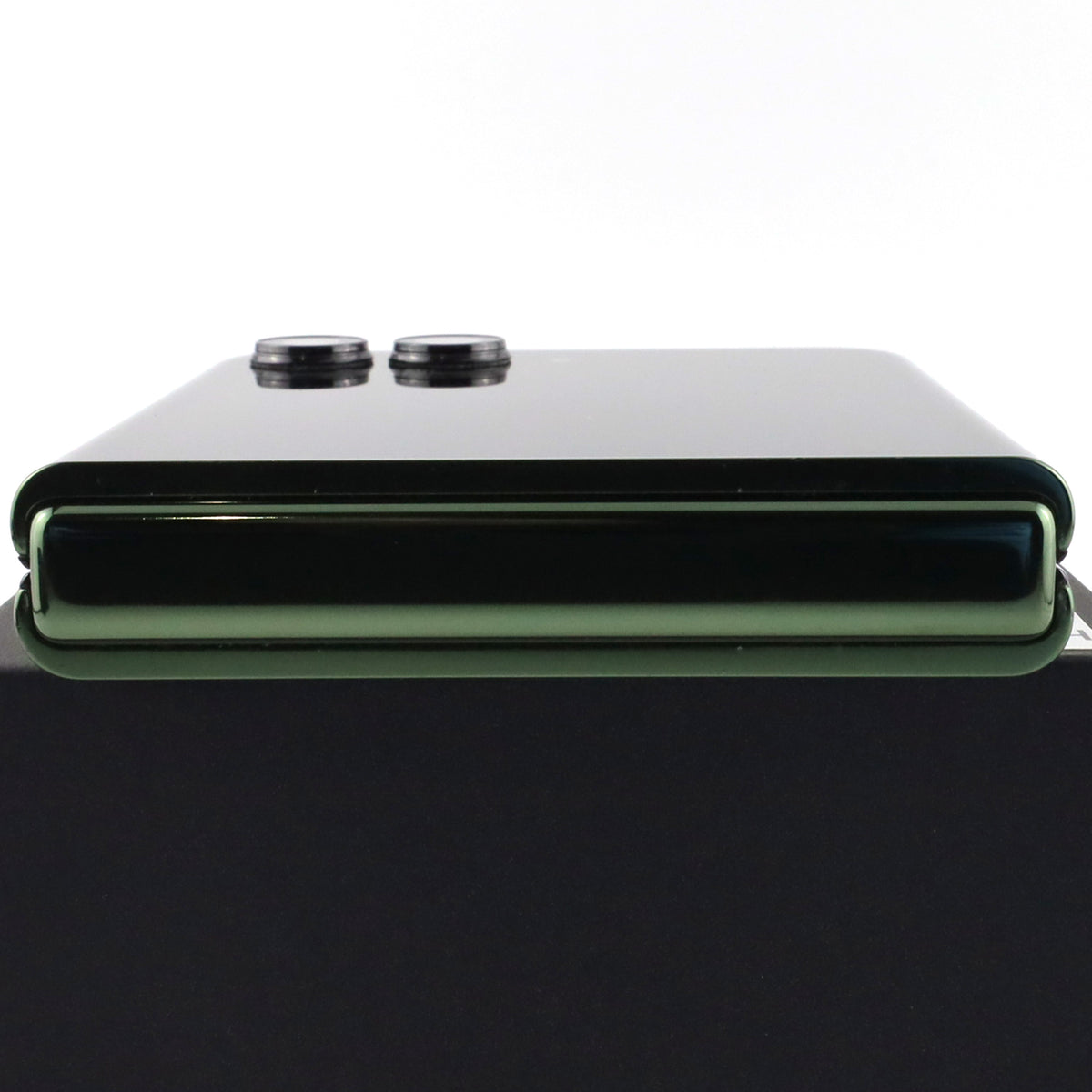 C-ランク motmorola razr 50 Ultra 12/512GB SpringGreen XT2451-3 グローバル版【30日保証】