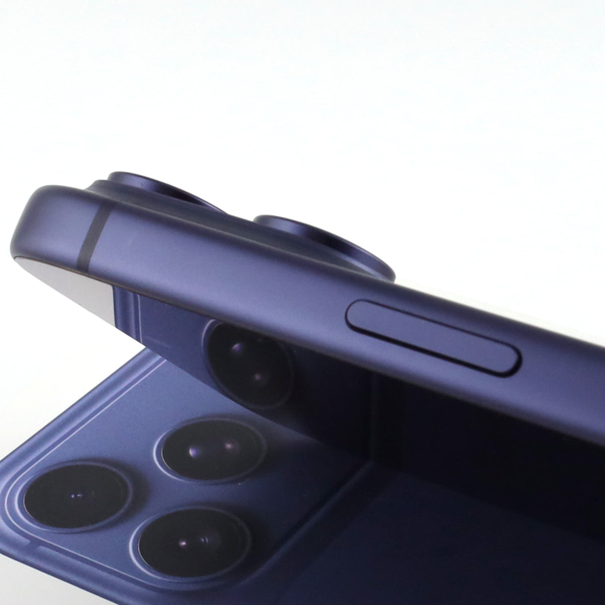 A-ランク iPhone 17 Pro Max 2TB DeepBlue A3526 MG014ZA/A 香港版【90日保証】