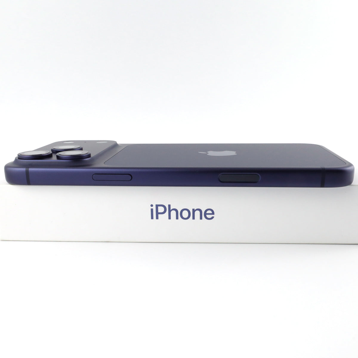 A-ランク iPhone 17 Pro Max 2TB DeepBlue A3526 MG014ZA/A 香港版【90日保証】