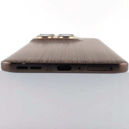 Aランク motorola edge 70 pro 12/512GB ChicopyCoffee(wood) XT2607-1 グローバル版【90日保証】